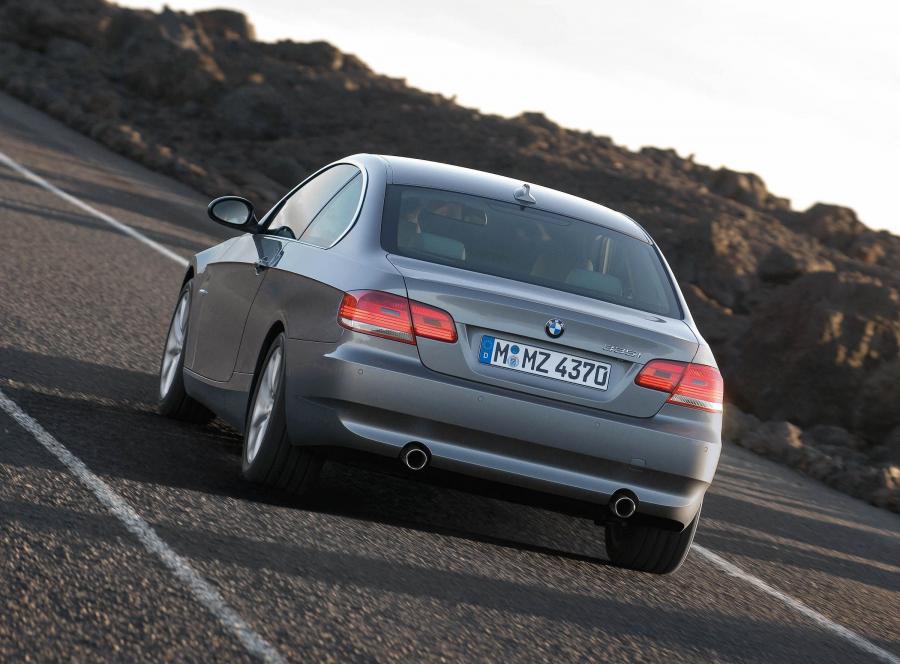  BMW 3-Series Coupe 2007 года  (фото 192 из 219)